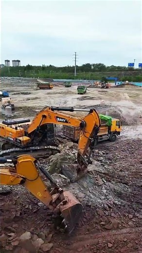 Extreme Demolition Excavator 2026