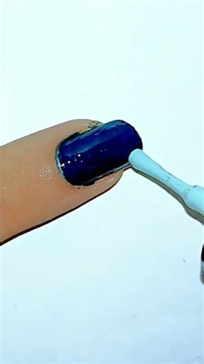 Beautiful blue nail art hack💙💁‍♀️😍✨ #simplenails #nailstyle #nail