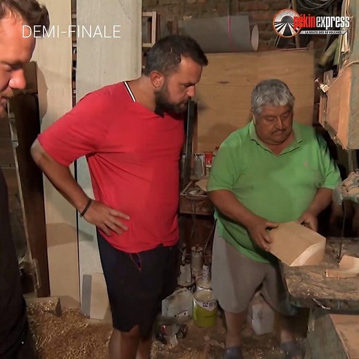"On est dans notre bulle des métiers du bois" Le temps d'une soirée, les frères bûcherons renouent avec leur passion 🌳 RDV ce soir à 21:05 pour la demi-finale #PekinExpress | Pékin Express M6