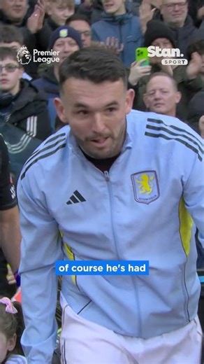 Super John McGinn is 𝘼𝘿𝙊𝙍𝙀𝘿 by Aston Villa 😍 300 (+2) appearances & the Holte End celebrate in style