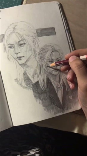 Can someone complete my assignments?😭