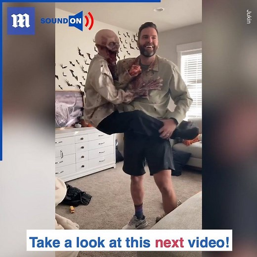 Dad scares the living daylight out of his kids with a hyper-realistic costume!😱🧟via Jukin Media #Halloween #spooky #funny #costume #family | Daily Mail Video