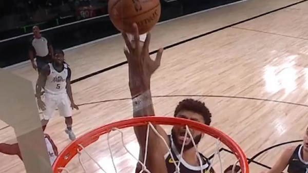 Kawhi Leonard’s Hands Are Massive: How Big Are They Exactly?