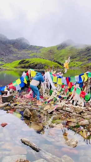 Good morning from Jatapokhari ~ 4,250m💚🇳🇵🔱 Jatapokhari derives its name from the mythical story of Lord Shiva pertaining to Hindu holy books and puranas. As the myth goes, when Lord Shiva was poisoned with halahal or kalkut ( very strong poisonous substance), he walked to jatapokhari and dived into it to soothe the fire of the poison. This lake is also known as the land of peace because Lord Shiva visited it to find peace and observed deep meditation at other times, too ! 🎥 : Shiva Devkota 