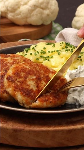 Blumenkohlfrikadellen 🌱🍽️ #EinfachTasty #Blumenkohl #VegetarischeRezepte #GemüseFrikadelle
