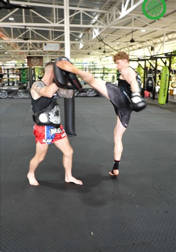 Lionheart Muay Thai: High Kick Setup from the Body Kick