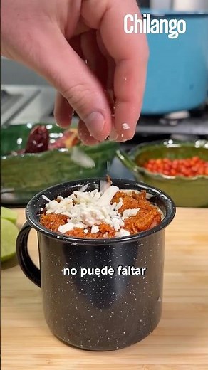 Chilantojo de esquites con chicharrón prensado