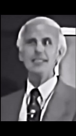 20K views · 729 reactions | This Is How Poor People Talk -Jim Rohn #jimrohn #jimrohnquotes #motivational #motivation #motivationalquotes #quotes #inspiration #success #inspirationalquotes #mindset #positivity #goals #inspirational #inspire #quoteoftheday #positivevibes #life #believe #entrepreneur #lifestyle #quote #successquotes #life #keytosuccess #learning #learnsomethingnew #lifehacks #successmindset | Pathwaytotimefreedom | Facebook