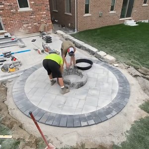 They've finessed their technique to make the perfect fire pit 👏 | LADbible