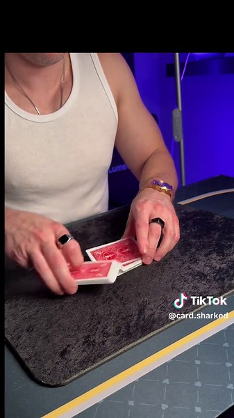 Perfect shuffles #cards #cardistry | Card Shuffling