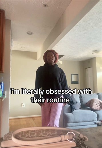 take me back to my cheer days🫩🫩#allstarcheer #topgunallstars | lady jags cheer