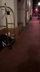 the room wasn’t close enough | Emily and Julien