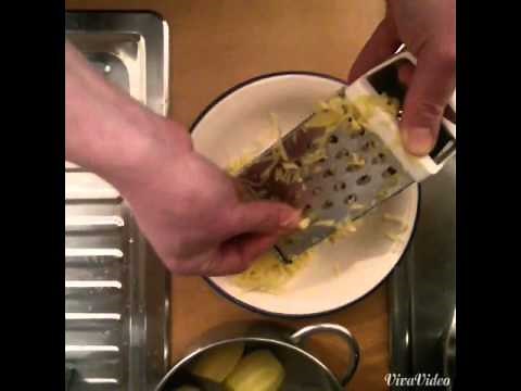 Rösti natur aus rohen Kartoffeln ohne Ei