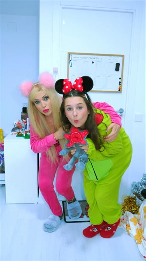 Never Open The Door To Strangers 🚪❌