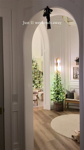 apriljoy_ful (@apriljoy_ful)’s videos with Winter Wonderland - Remastered 2006 - Bing Crosby