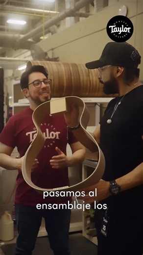 Christian P. Flores | ASÍ SE FABRICA LA GUITARRA MÁS POPULAR DEL MUNDO 😮🔥 Encuentra tu GS MINI favorita en @falymusic La galardonada GS Mini, una de las... | Instagram