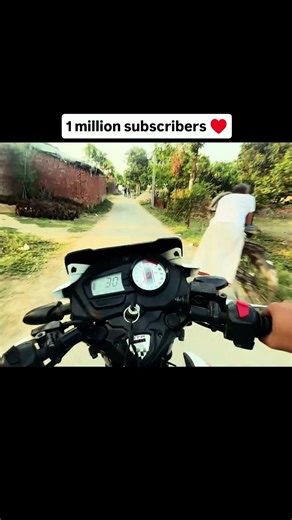 1 Million subscribers ♥️🥹 #motovlog #viral #riderlife #zx10r #ytshorts