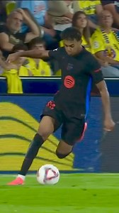 2.8M views · 75K reactions | Que buen pase de Lamine Yamal, tomen nota cracks. #barca #lamineyamal #futbol #goals #CHOCOLATEYGOL | Chocolate y GOL | Facebook