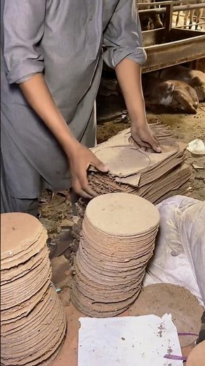 How Round Cake Boards Are Made in a Factory