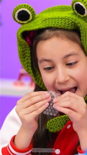 🌟 Nature & craft = BEST lesson! Make a frog life cycle TODAY! 🏆🎨 #Shorts #Kids