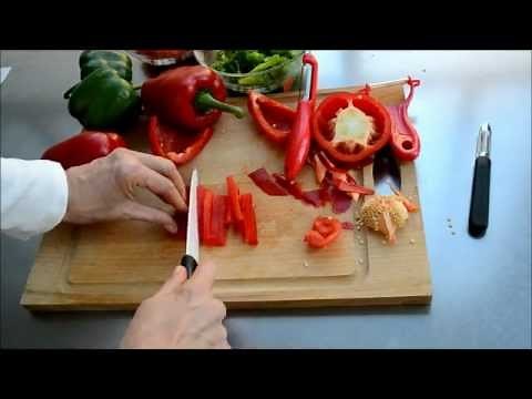 How to peel raw bell peppers