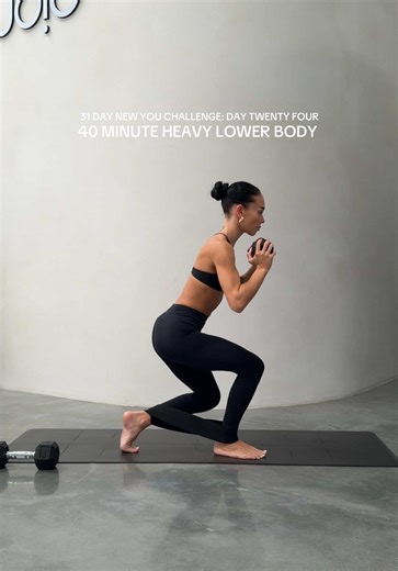 This class was my worst nightmare can’t lie Wearing @csb #homeworkout #onlineworkout #lowerbodyhomeworkout #lowerbodyworkout