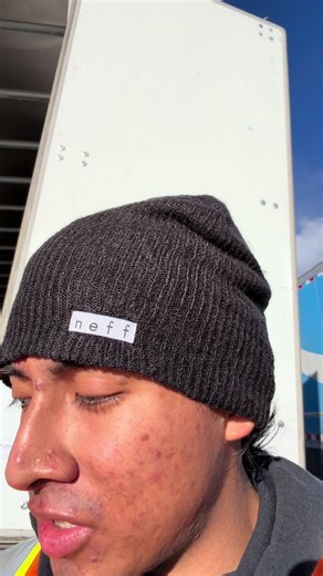 Mf living in my head rent free rn. There’s a dude in my local gym that hogs up two machines at a time on the most packed days. First time.. let it slide, second time is too much, I express to him why is he hogging two machines on the most packed days and bro says I’m not about to tell him how to workout. Mf be mindful.. he’s done this plenty of times to other ppl especially to the beginners and it’s frustrating mf still does not see the problem. Eventually my bro and I move to be the bigger ppl.