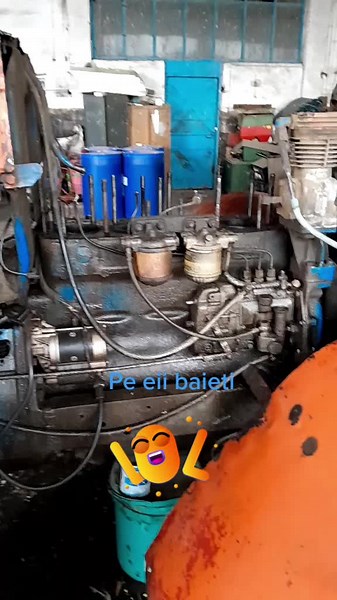 Exploring Mechanical Parts in a Workshop Setting