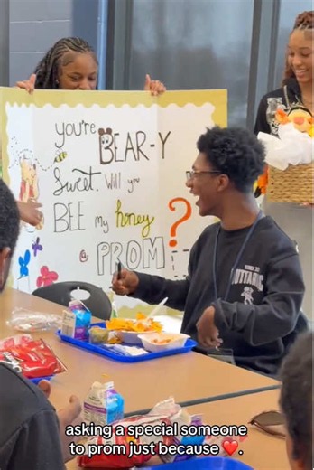Inviting Someone Special to Prom… Just Love, Just Inclusion ✨💛 #promposal2026 #kindness