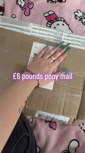 6 pounds pony mail. Was it worth it? Let me know in the comments 😭#mylittlepony #ponymail #mlp