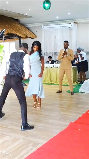 ꜱᴜɴꜱʜɪɴᴇ ᴄʜᴏʀᴇᴏɢʀᴀᴘʜʏ🇿🇼 (@juniorchoreography)’s videos with original sound - ꜱᴜɴꜱʜɪɴᴇ ᴄʜᴏʀᴇᴏɢʀᴀᴘʜʏ🇿🇼