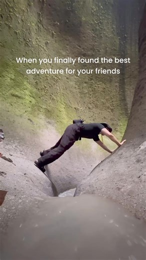 Try this only in Pampanga! Just a few hours drive from Manila to Tutulari Avatar Gorge. From SM Clark ride the 4x4 through lahar valleys. Enjoy gorge-walking with mini falls and sunrays. 📹@brentlim on IG www.avatargorge.com #avatargorge #gorgewalking #inararo #ecotours #ClarkTours #pampangatour #LoveThePhilippines | Pinatubo Mountainero