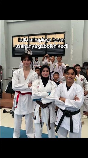 Senpai yosi domani x Dina putri parker x cheng ho