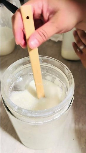 5 Reasons to Drink Kefir Every Day 🦠 #Kefir #Probiotics #DigestiveHealth