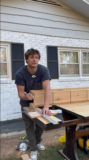 Building cedar planter boxes! #planters #diy #easydiy