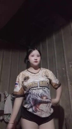 ສາວມົ້ງລໍ່ (@hlub.kj.wb.o)’s videos with original sound - user9676678328619 - มาชีคนใจงาย