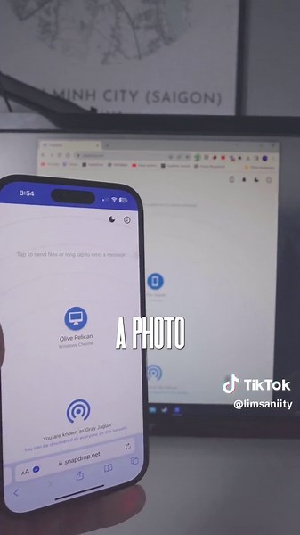 AirDrop on your PC using this FREE Website 🤯 #airdrop #pc #gaming #windows #techtok #tech #pctips #fyp #stevenlim