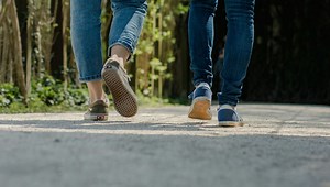 What Is “Japanese Walking”, And Should You Be Doing It?