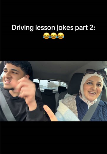 Driving lesson jokes - Part 2: 😂😂😂😂 #drivinglessonfunny #iraqibantz #خبز_العباس #hull #iraq🇮🇶