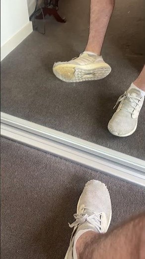 Trashed Adidas Wiggling