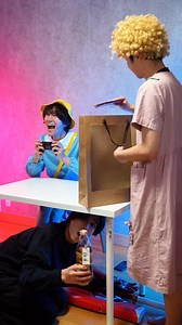 Do you want to infinite shopping bags♾️🛍️ #shorts #issei #issei0806 #funny #meme #memes #reaction #comedy #viral #funnyvideo #funnyvideos #trending #entertaining #funnyshorts | ISSEI いっせい