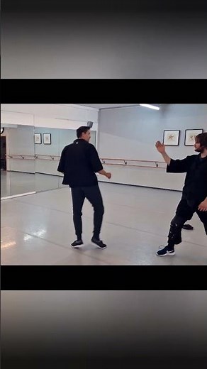 Turning Body Into Kicks - Bruce Lee's Martial Art Jeet Kune Do