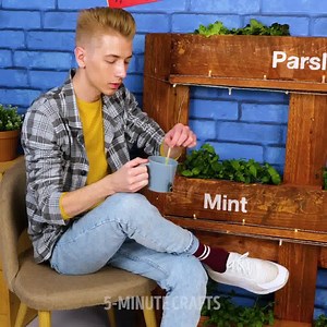 Cheap yet beautiful home decor DIY crafts to save your money: | 5-Minute Crafts GIRLY