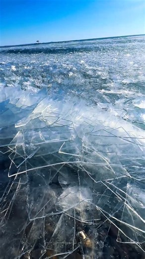 TravellingaroundChina on Instagram: "Hulun Lake, the largest lake in Inner Mongolia, is renowned for its spectacular “ice-racing” phenomenon. As winter sets in, powerful winds drive newly formed ice floes across the surface, sending them crashing into each other and piling up along the shore like shards of glittering glass."