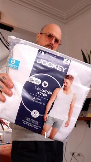 The perfect white tank top #mensfashion #whitetanktop #jocketwhitetanktop