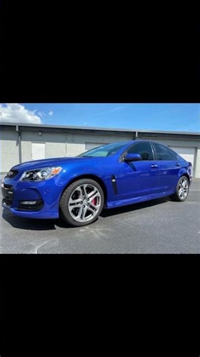 Blacked out trim is always the correct move!!