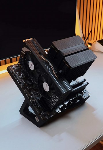 Custom Open-Frame PC Build Guide — Minimalist PC Setup