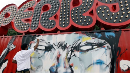 Lollapalooza releases daily schedule with times, locations and more