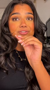 🚨You asked, we listened... Our Dubai-Style Chocolate Meringue Bar is officially back - but only for a limited time! 🚨 A light, indulgent meringue bar coated in silky milk chocolate with a beautiful pistachio-inspired flavour… and the best part? It’s only 96 calories! 🌟 🍫 Only 96 calories per bar 🌈 Natural colours and flavours 🌱 Vegetarian 🙅‍♀️ Nut-free (all the taste, none of the nuts!) 🙅‍♀️ Gluten free ♻️ Recyclable packaging 📦 Free UK delivery Ready to try your new festive favourite? 