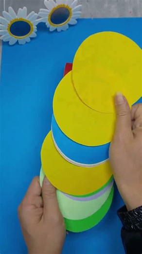 DIY New Year Lanterns from Toilet Paper Rolls: Unleash Your Creativity